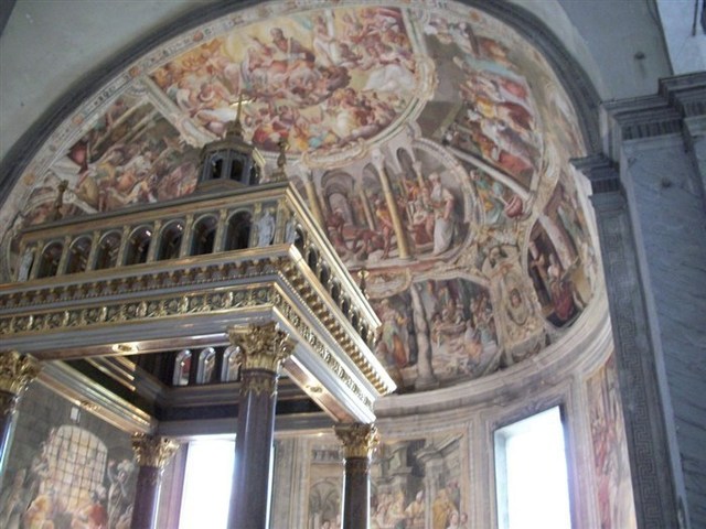 Se trasladó a Roma, y luego a Milán, donde enseño retórica