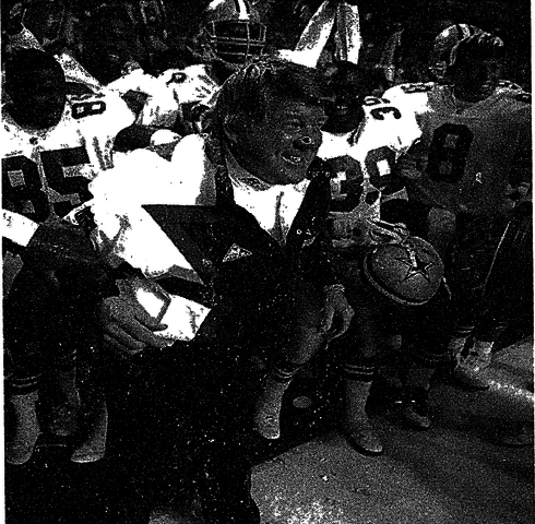 Jimmy Johnson wins his Second Supoerbowl