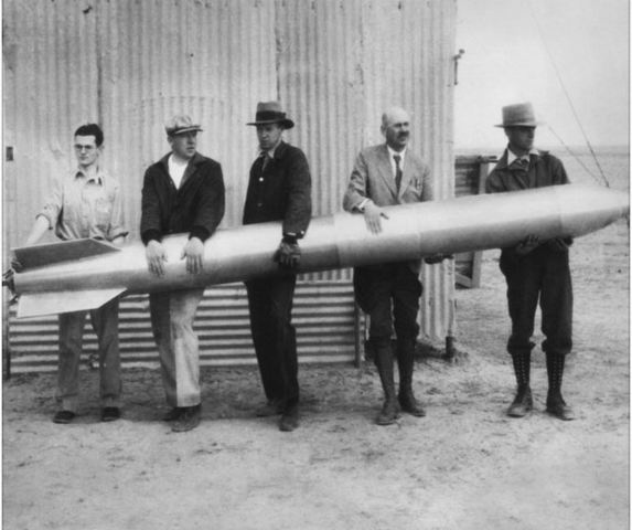 Robert Goddard invents liquid fuel rocket