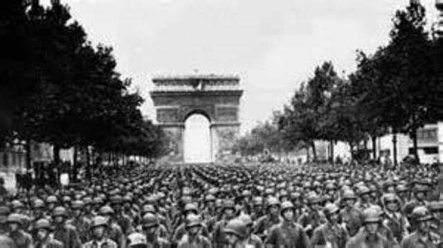 Paris retaken by Allies Forces