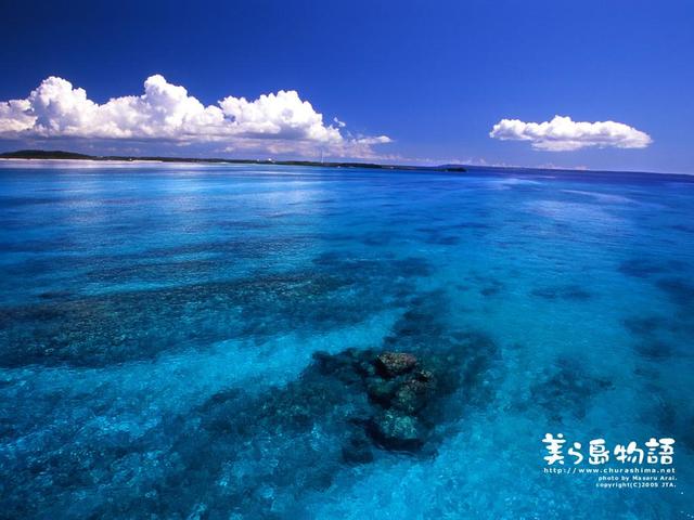 US forces return to recapture the Philippines