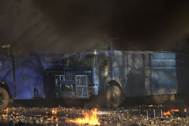 "Мирное" наступление