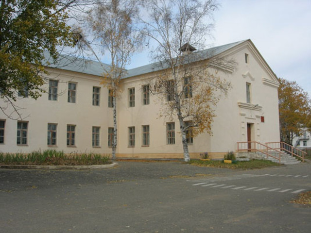 В2006Я ПОШЕЛ В 3 ШКОЛУ ГДЕ Я УЧИЛСЯ С 1 ПО 9 КЛАССЫ УЧЕБА МНЕ НРАВИЛАСЬ