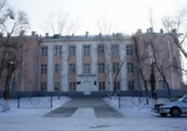 В 2014 ГОДУ Я ПРИШЕЛ В 6 ШКОЛУ В 10-11 КЛАССЫ