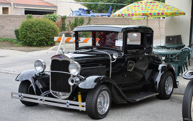 Ford Four door coupe