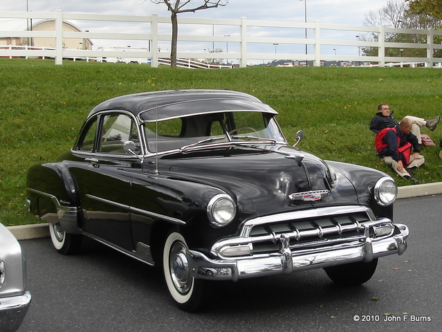 Chevrolet Coupe Deluxe