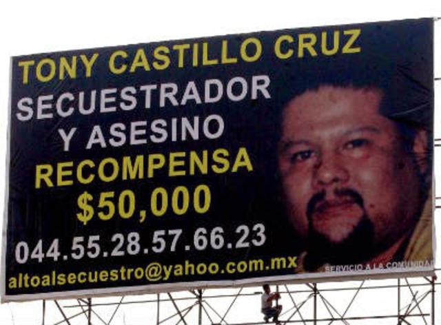 Presentación voluntaria de Tony Castillo ante las autoridades