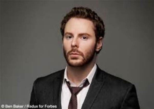 Sean Parker becomes the president of Facebook.