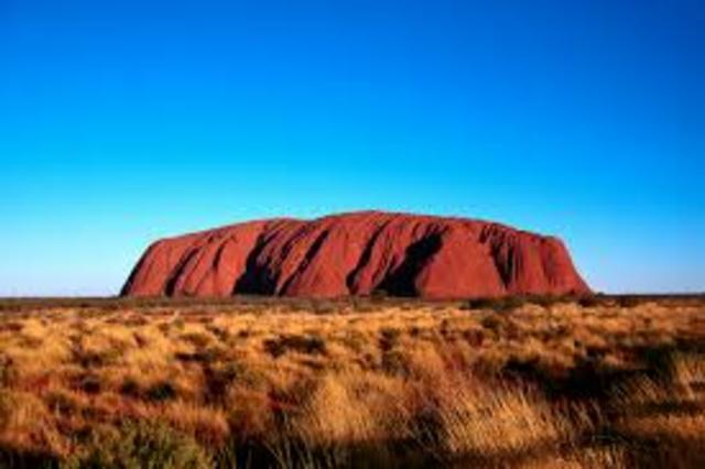 European visites Ayers Rock