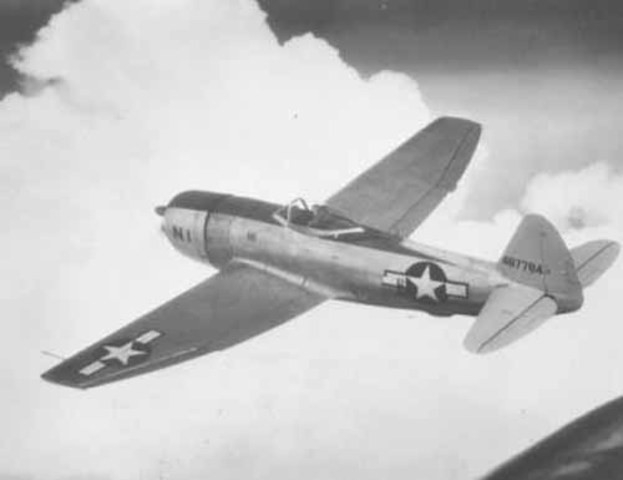 2,000th Evansville P-47 completed