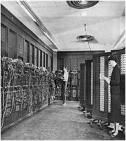 Primera computadora de propósitos generale (ENIAC)