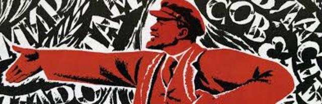 Russian Revolution Breaks Out