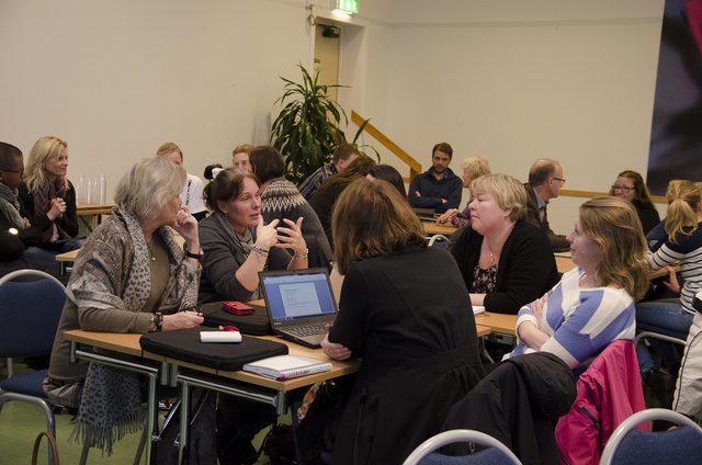 Seminarium med alla tio enheter. Inledning och diskussion fas 2