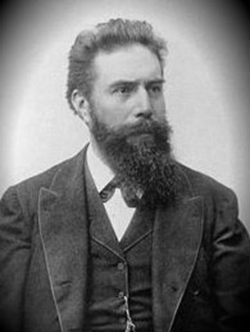 Открытие рентгеновских лучей