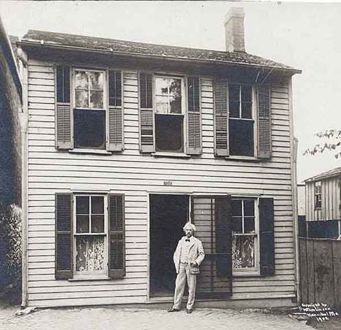 Clemens Family Moves To Hannibal, Missouri