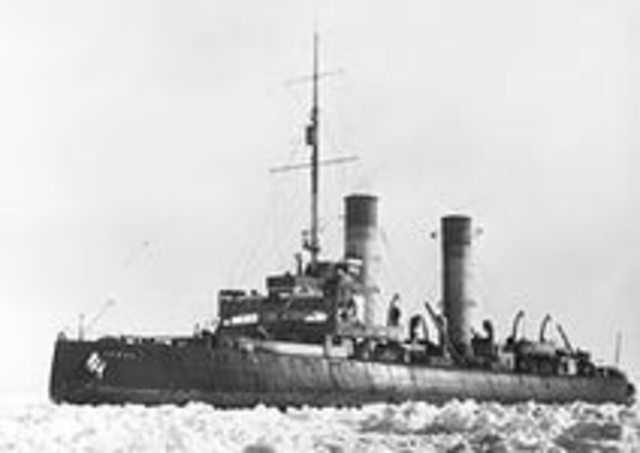 "Ермак" в составе балтийского флота.