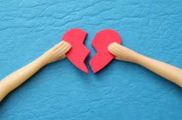 Barbie broke up with Ken!