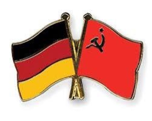 Signing of the Non-Aggression Pact (Germany and U.S.S.R.)