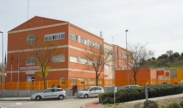 Colegio Fuente de la villa
