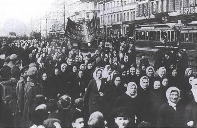 Manifestació a Petrograd