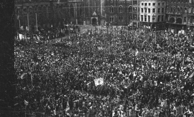 Demonstratie algemeen kiesrecht op Prinsjesdag