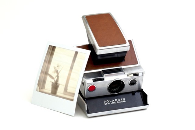 Polaroid  SX-70