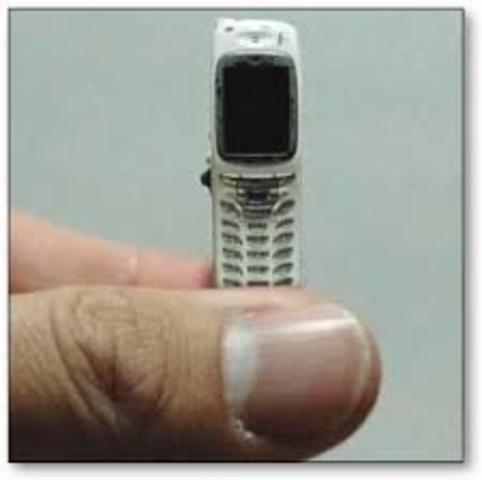 Lightest mobile phone developed weighing only 40 grams