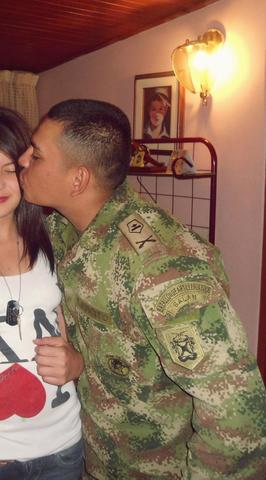 visita del hermano de erika