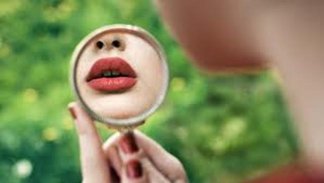 Autorretrato (Rosario Castellanas)