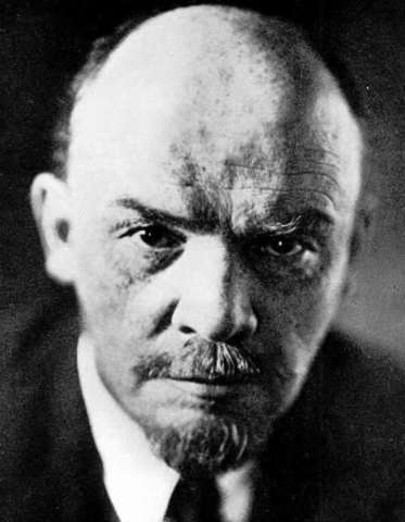 Lenin and the Union of Soviet Socialist Republics