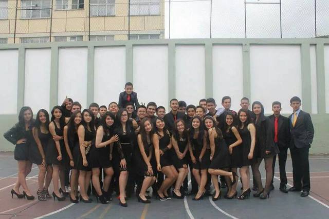 graduacion del colegio