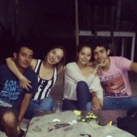 Con mis Primos.