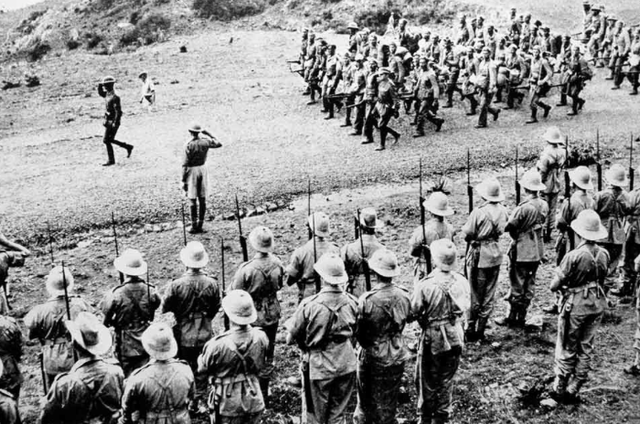 Italy invades Ethiopia