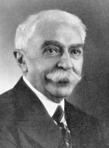 Pierre Coubertin