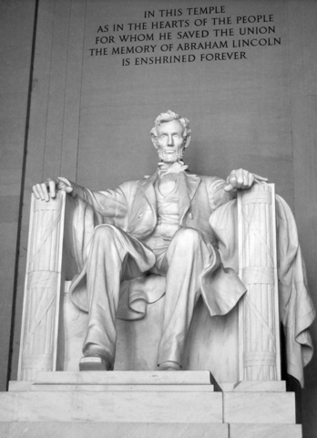 Lincoln Memorial dedicated