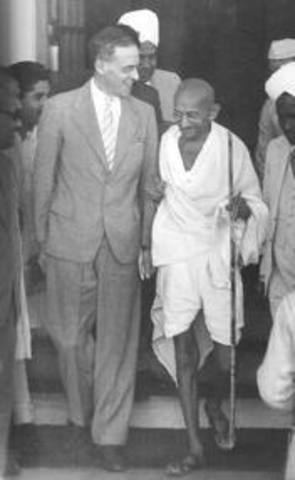 Cripps and Gandhi Meet