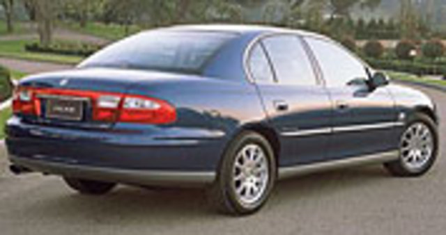 VX Commodore Calais