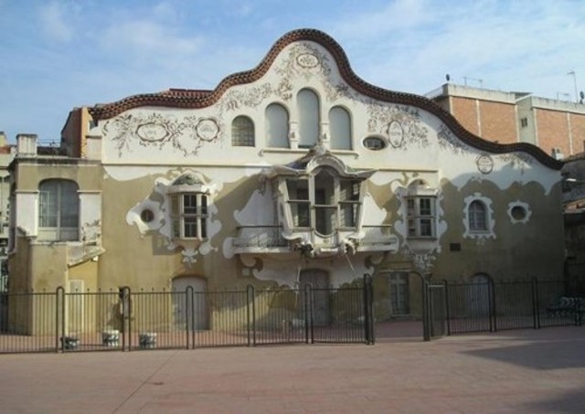 Casa Negre ( Sant Just Desvern)