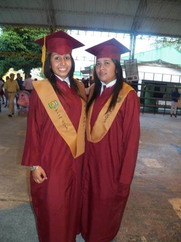 su vida academica inicio