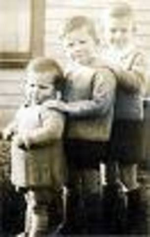 Started school, aged 7