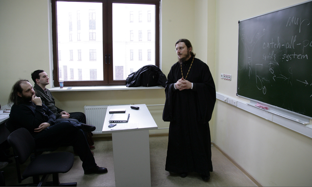 Выступление иеромонаха Димитрия Першина "Поэтика Владимира Высоцкого: семантическая компрессия