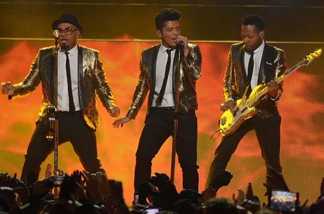 Bruno Performs at the superbowl