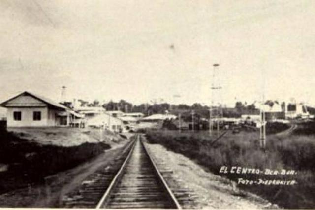 Vía ferrobiaria Puerto Berrío al Magdalena