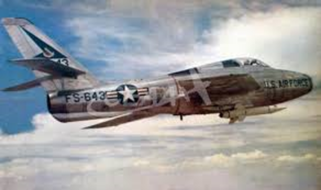 275 P47s stored on airport fields