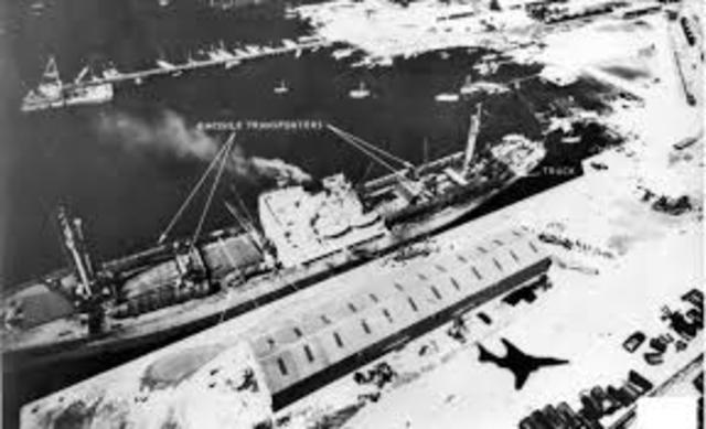 US blockage forces removal of soviet nuclear missels from Cuba.