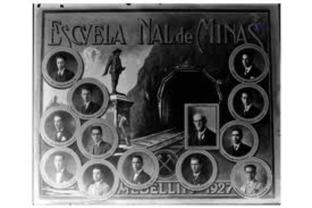 Se abre la escuela de minas