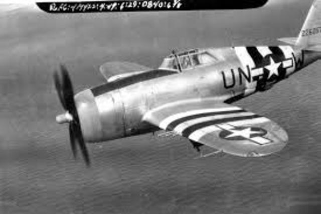 P-47-D aircraft assembly line began operation;P-47-D model production will run for 32 months
