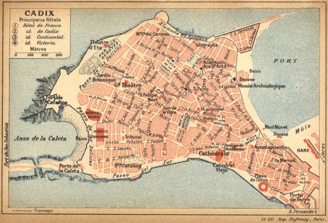 Columbus moves to Cadiz in Spain