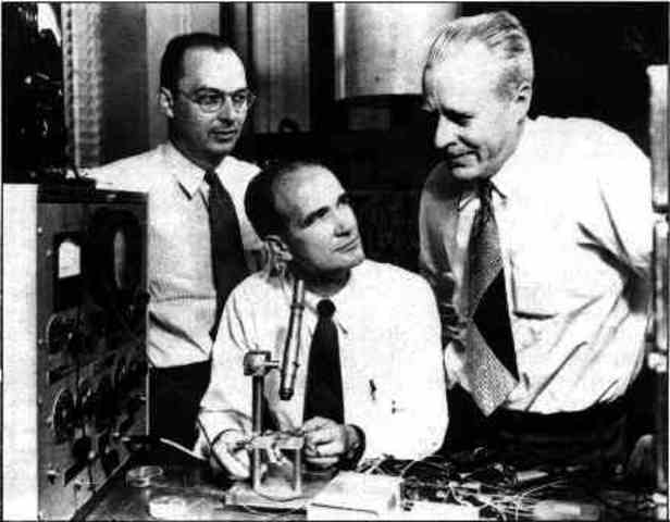 ingenieros de Bell Laboratories inventaron el transistor