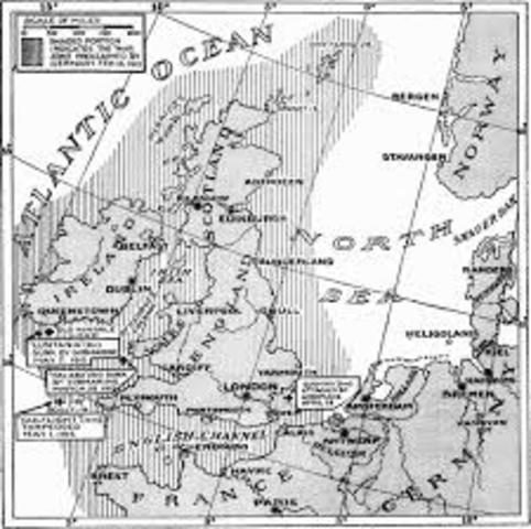 Germany declares a war zone around Great Britain,